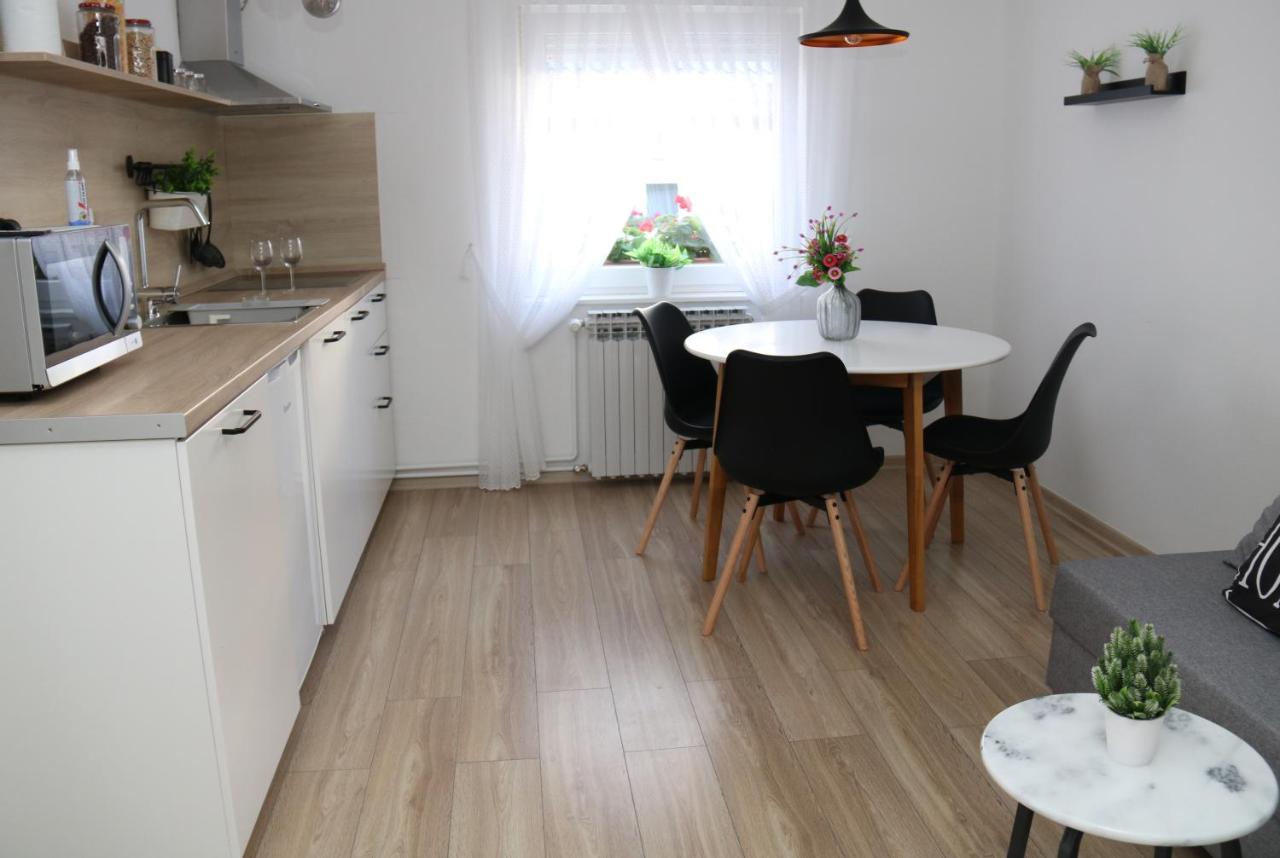 Apartman Relax Ðakovo المظهر الخارجي الصورة